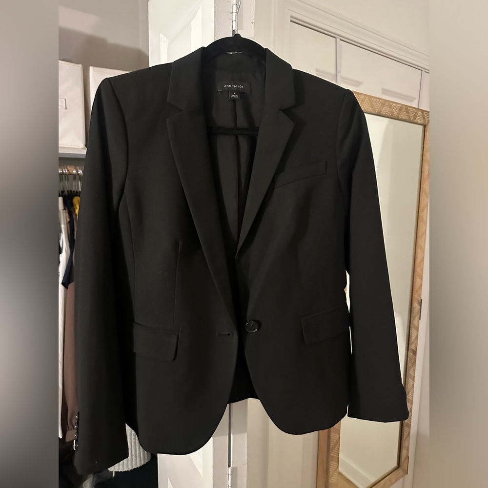 Ann Taylor One Button Blazer